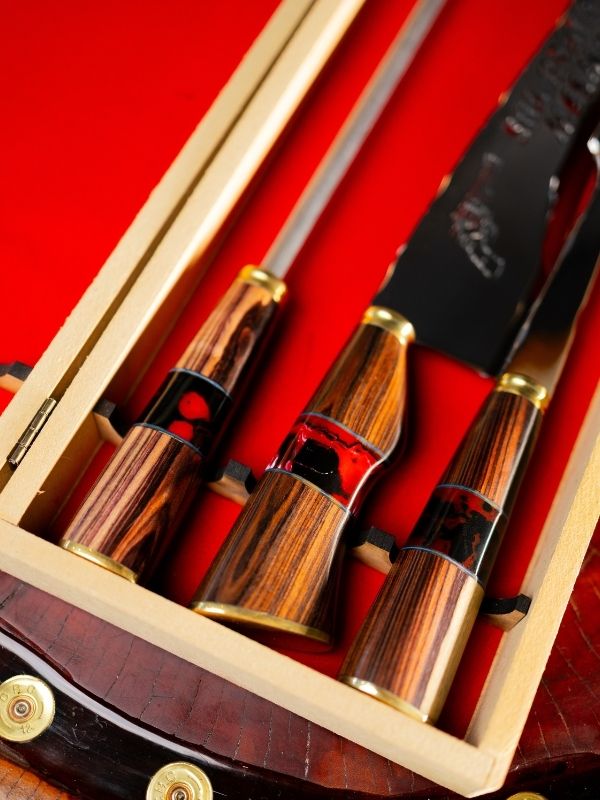 Kit Churrasco Cabo Resinado - Cabo Madeira e Vermelho