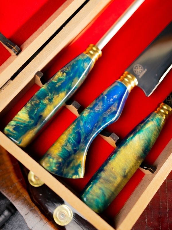 Kit Churrasco Cabo Resinado - Cabo Pedra Azul, Amarelo e Verde