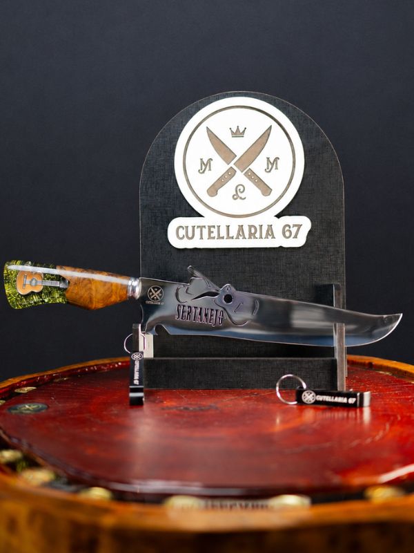 Faca Picanheira Sertanejo - Lâmina Personalizada Cabo Madeira e Verde c/Glitter e Pingente